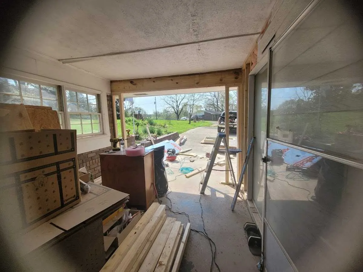 Air movers and dehumidifier for Water Mitigation Services in Chestnuthill